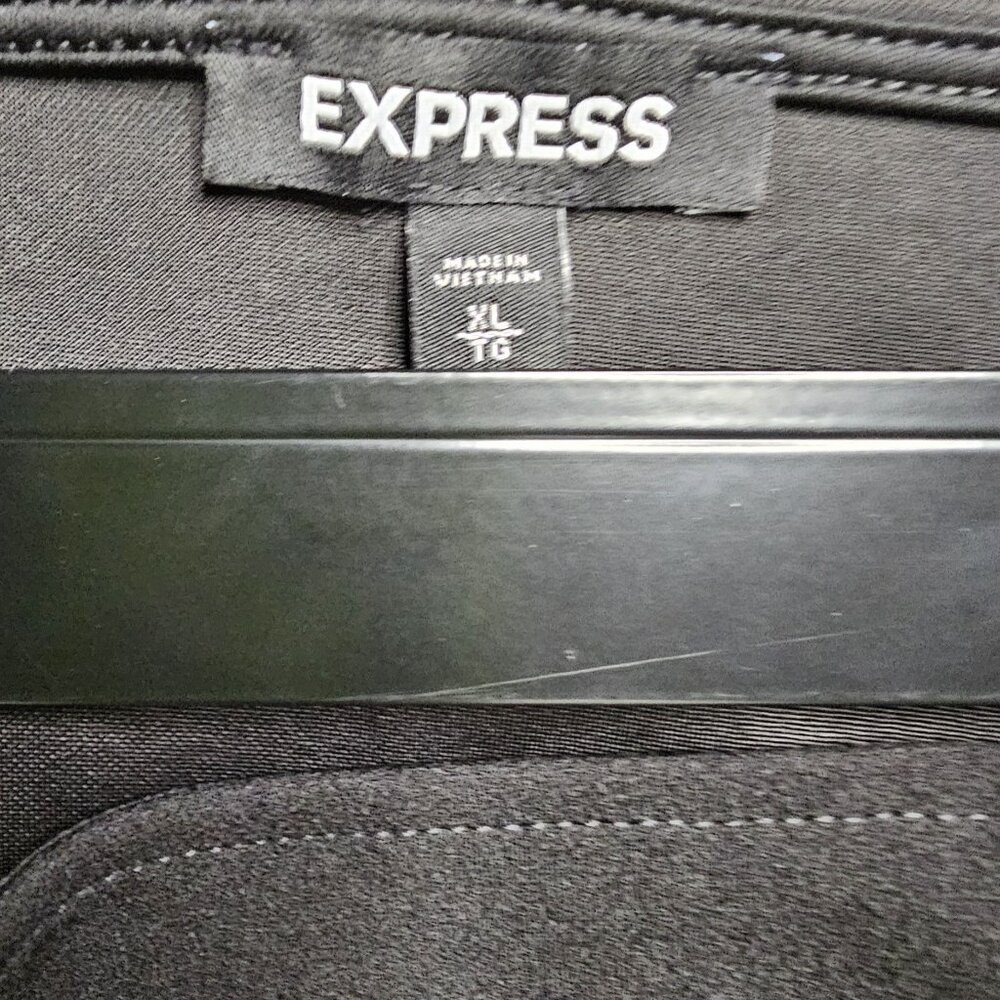 Express Square Neck Bodysuit - Picture 3 of 3